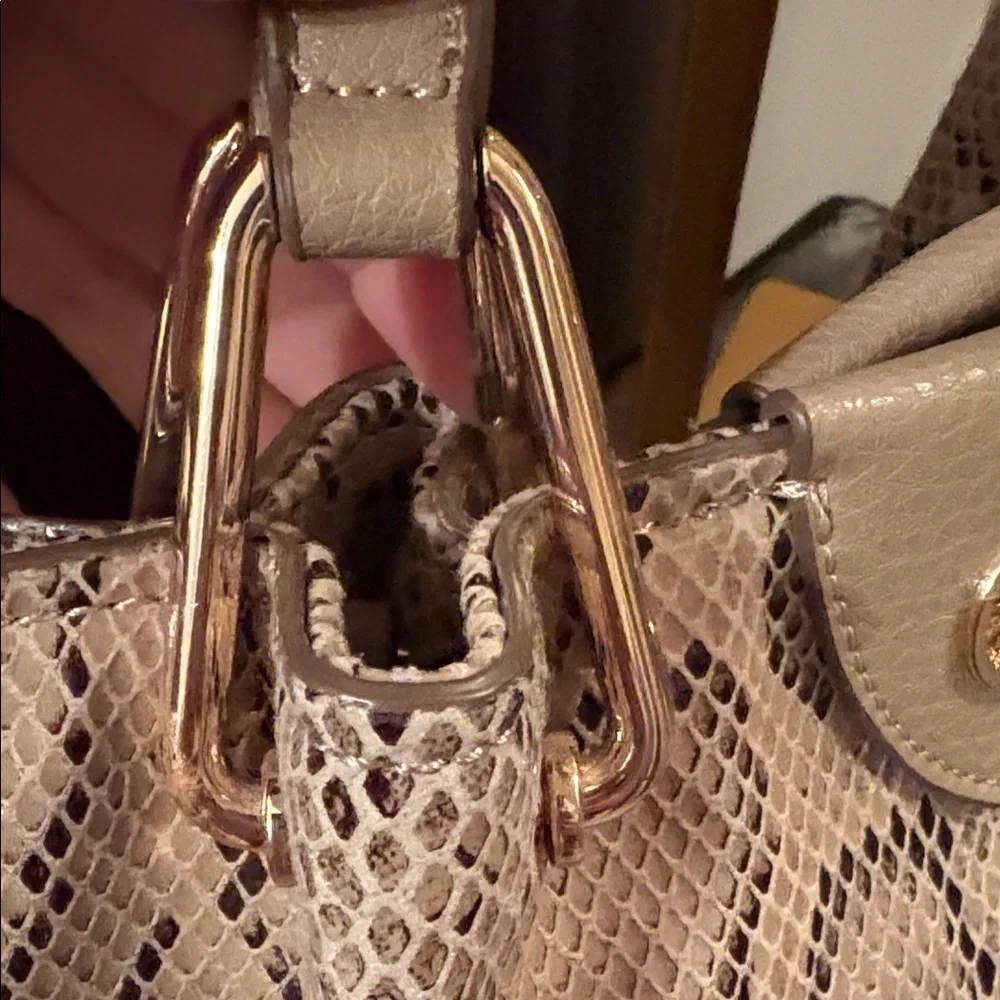Anne Klein chic tote